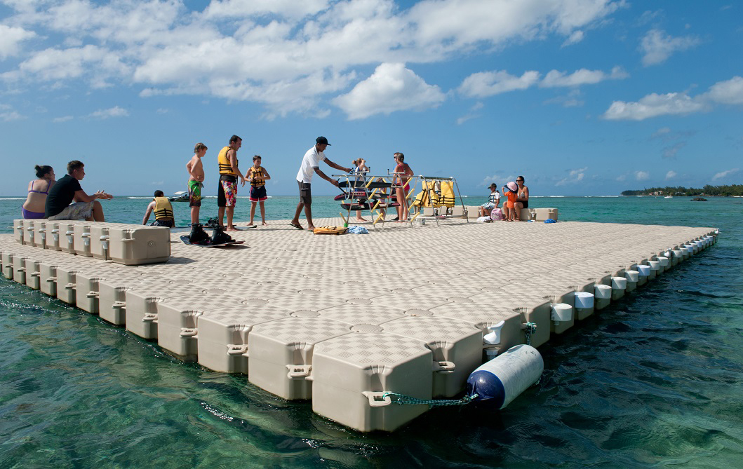 Floating Events: How to Plan an Event Using Floating Platforms